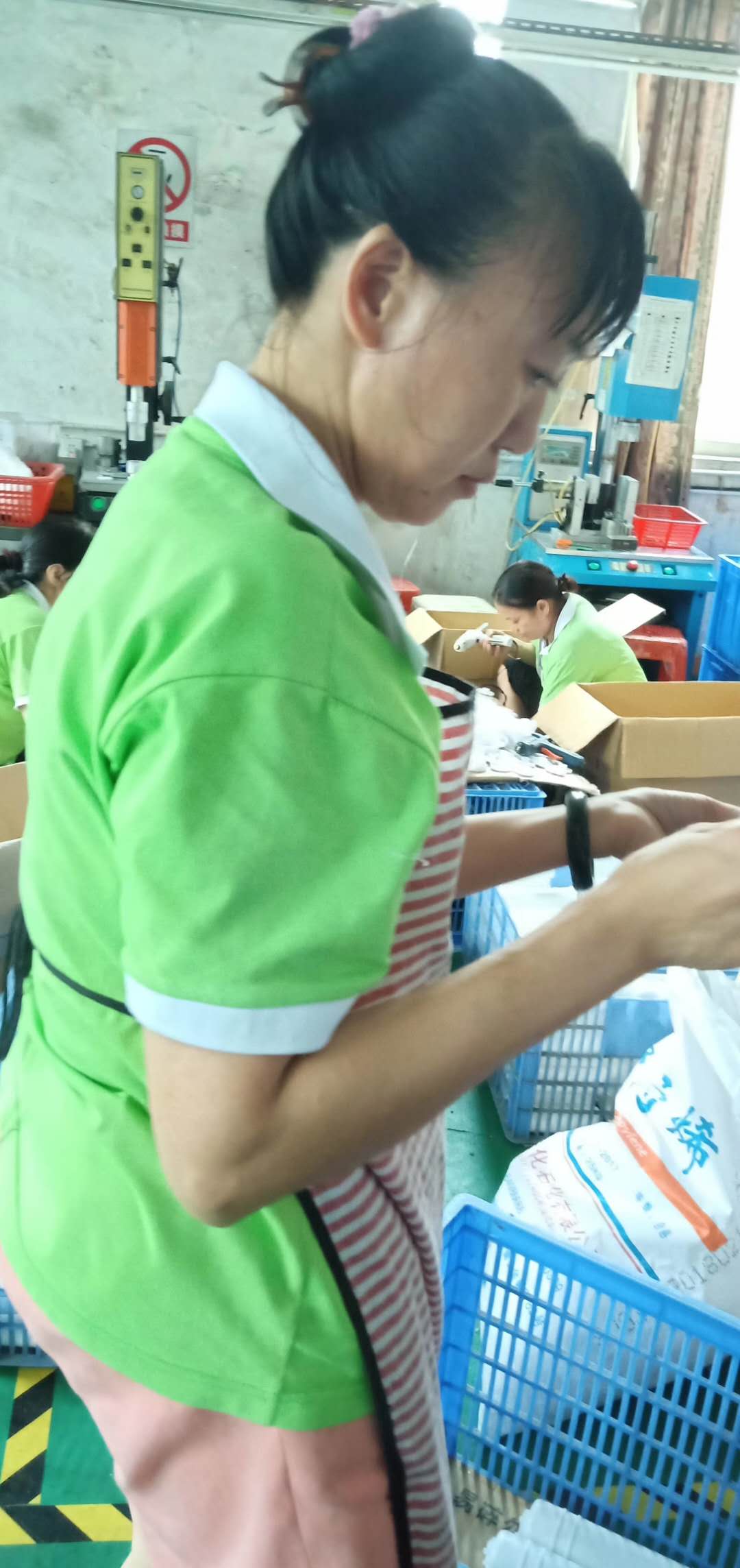 湖南灶燃气,热水器,烟机,电热水器,消毒柜,环保灶,亿翔龙集团，湖南厨具,厨房用品